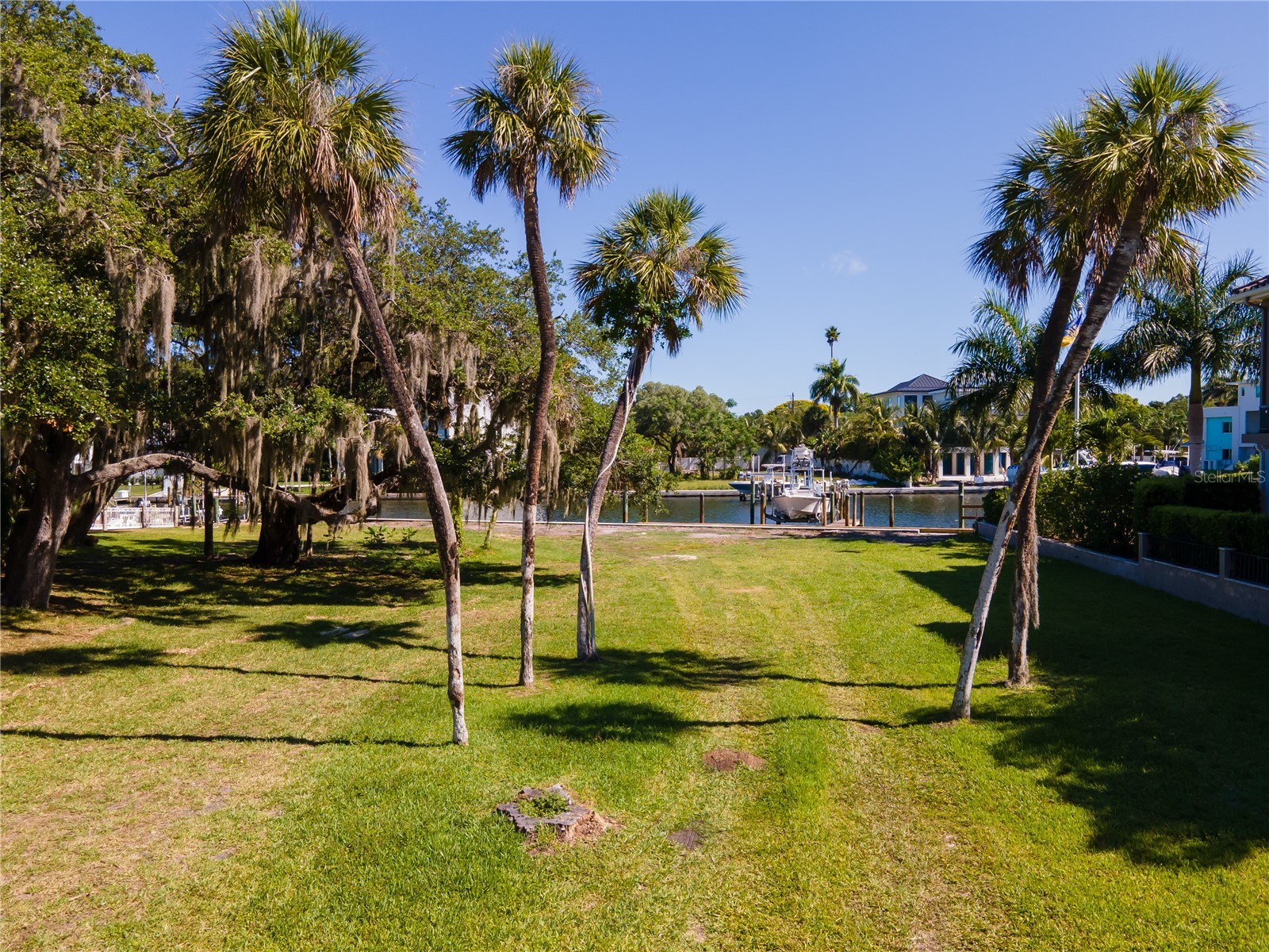 955 Whitakers Lane Sarasota FL 34236 - WHITAKERS BAYOU A4676924 image3