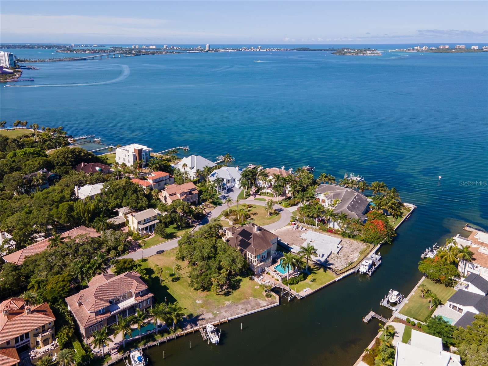 955 Whitakers Lane Sarasota FL 34236 - WHITAKERS BAYOU A4676924 image7