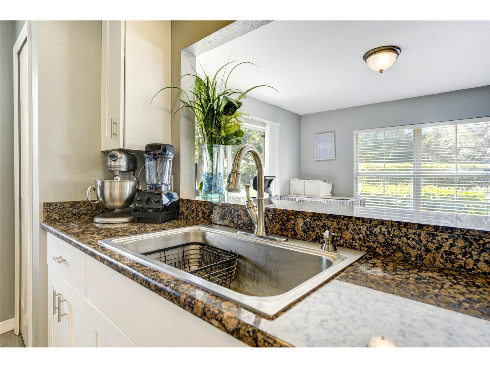 9550 Charlesberg Drive Tampa FL 33635 TB8469089 image17