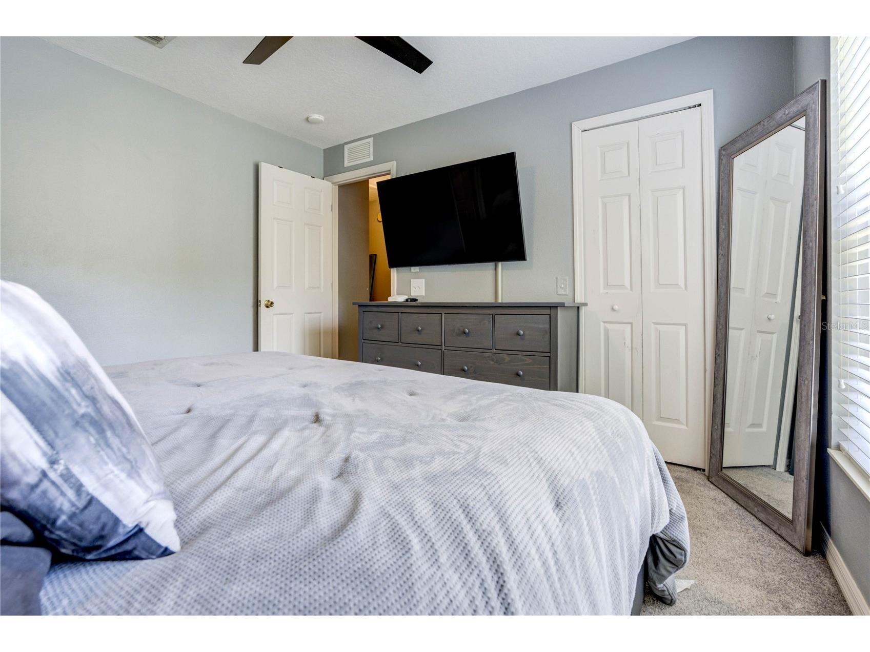 9550 Charlesberg Drive Tampa FL 33635 TB8469089 image23