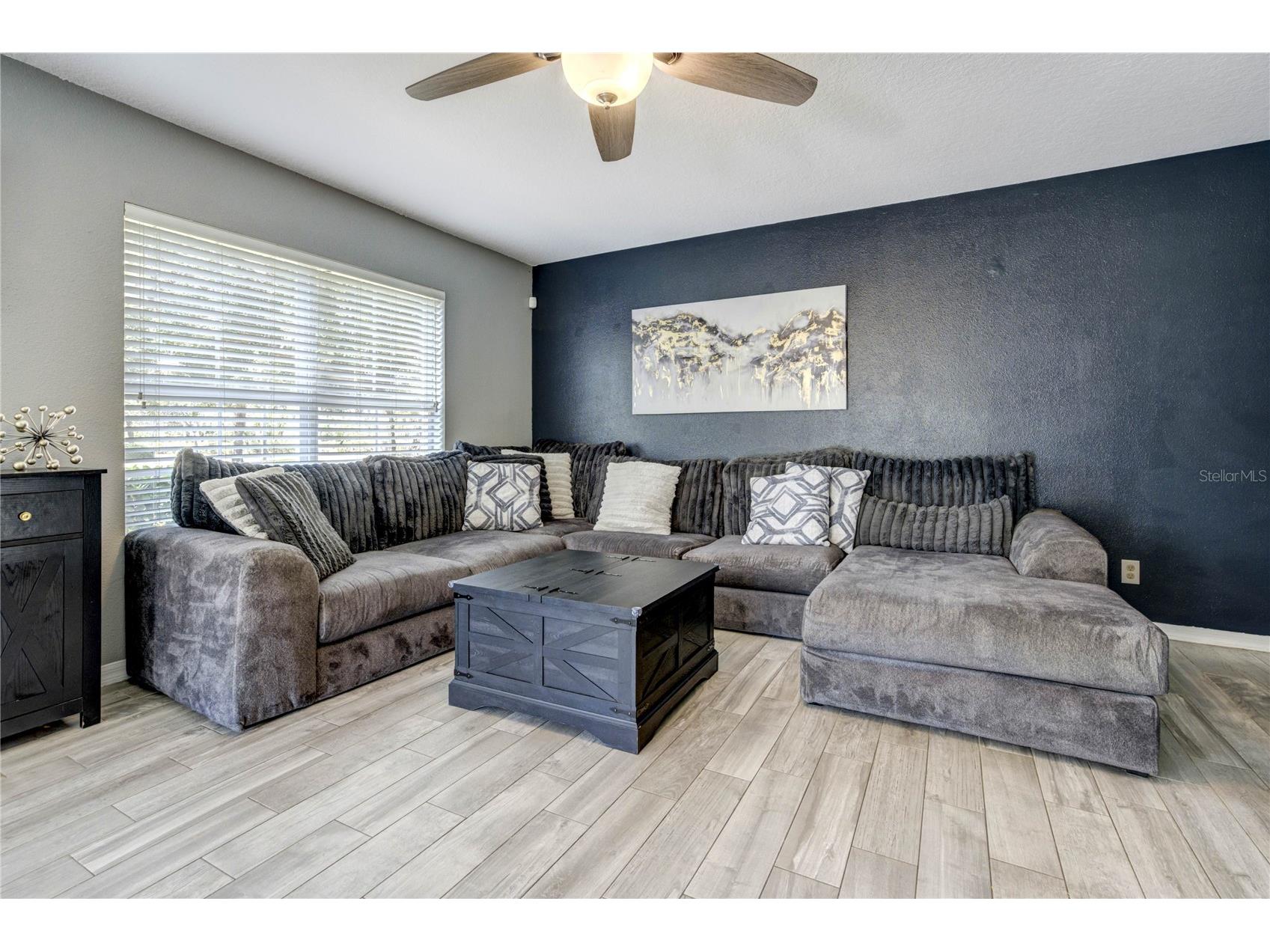 9550 Charlesberg Drive Tampa FL 33635 TB8469089 image8