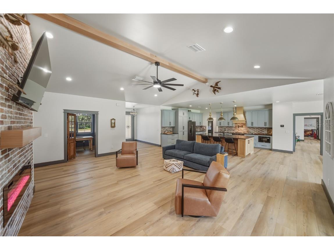 9550 Cr 614a Bushnell FL 33513 TB8449315 image16