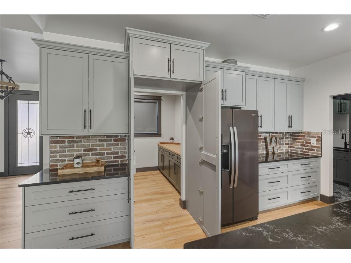 9550 Cr 614a Bushnell FL 33513 TB8449315 image22