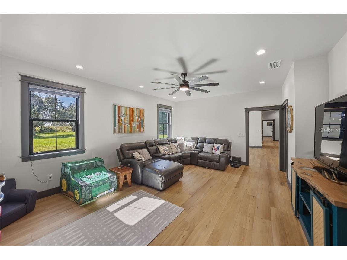 9550 Cr 614a Bushnell FL 33513 TB8449315 image29