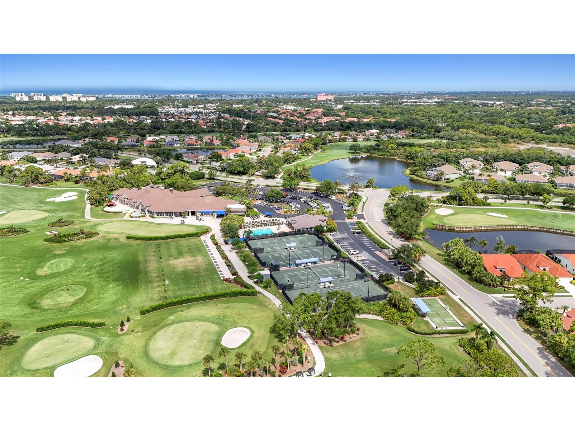 9550 High Gate Drive #1515 Sarasota FL 34238 A4694992 image61