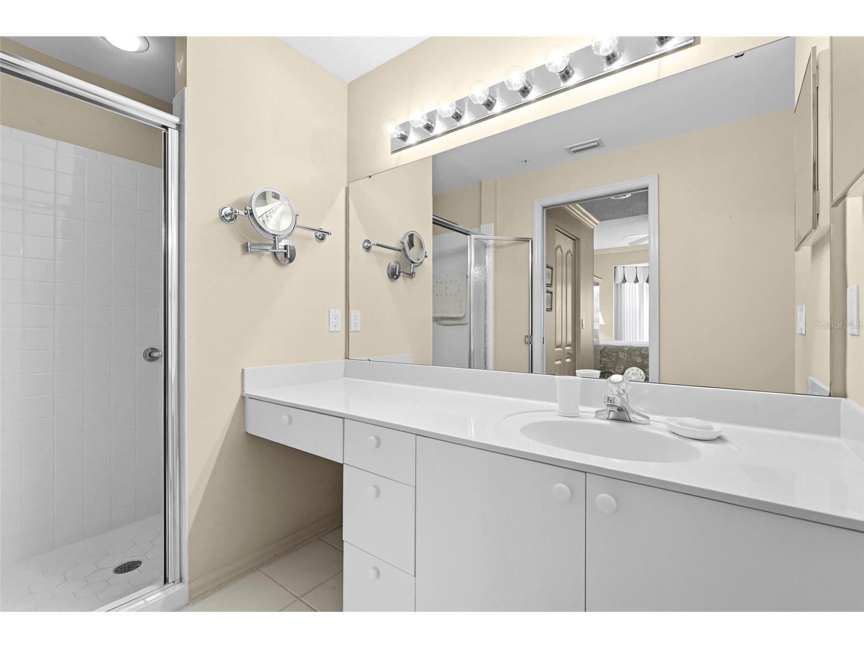 9550 High Gate Drive #1515 Sarasota FL 34238 A4694992 image9