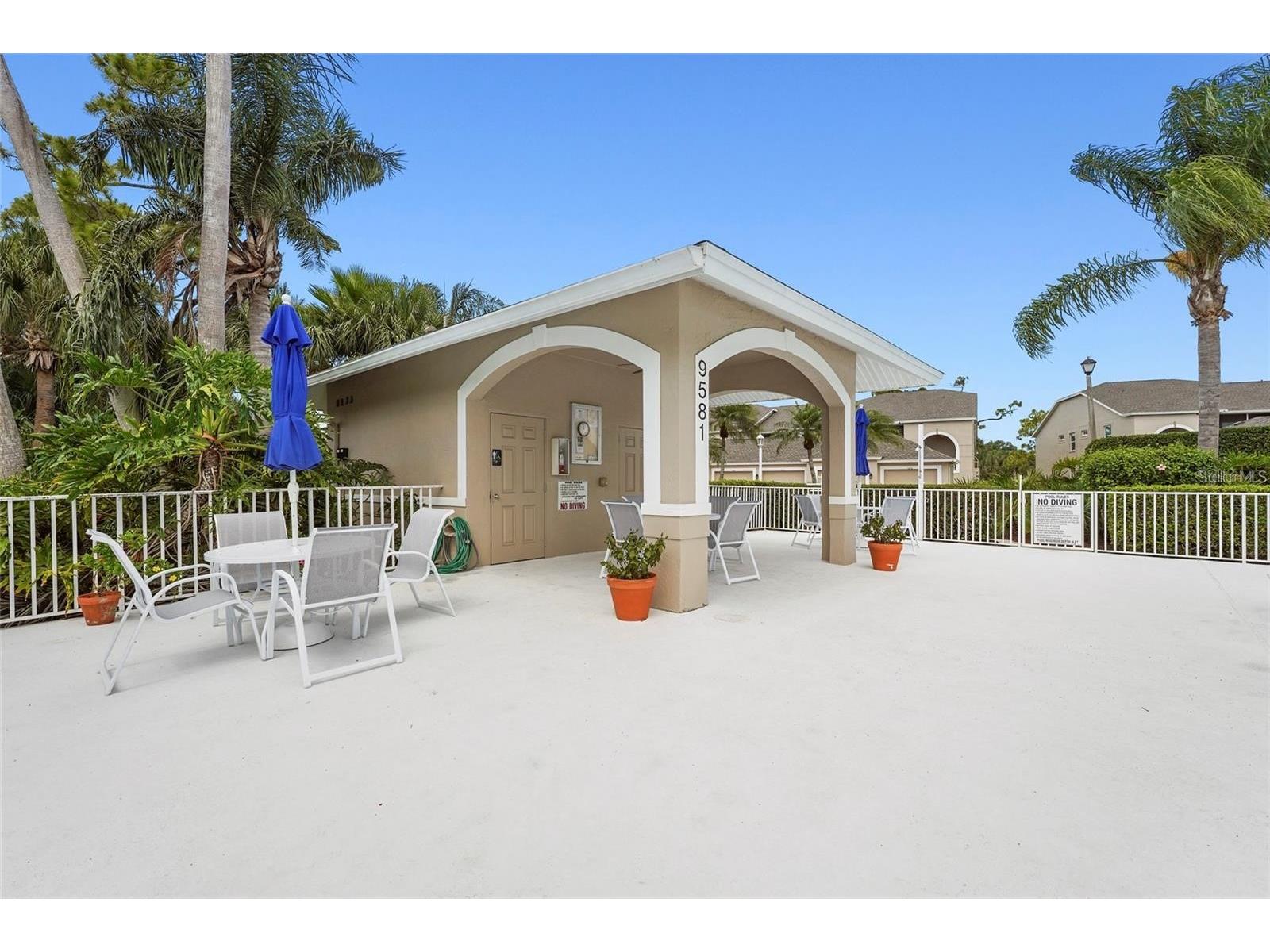 9550 High Gate Drive #1525 Sarasota FL 34238 A4692951 image31
