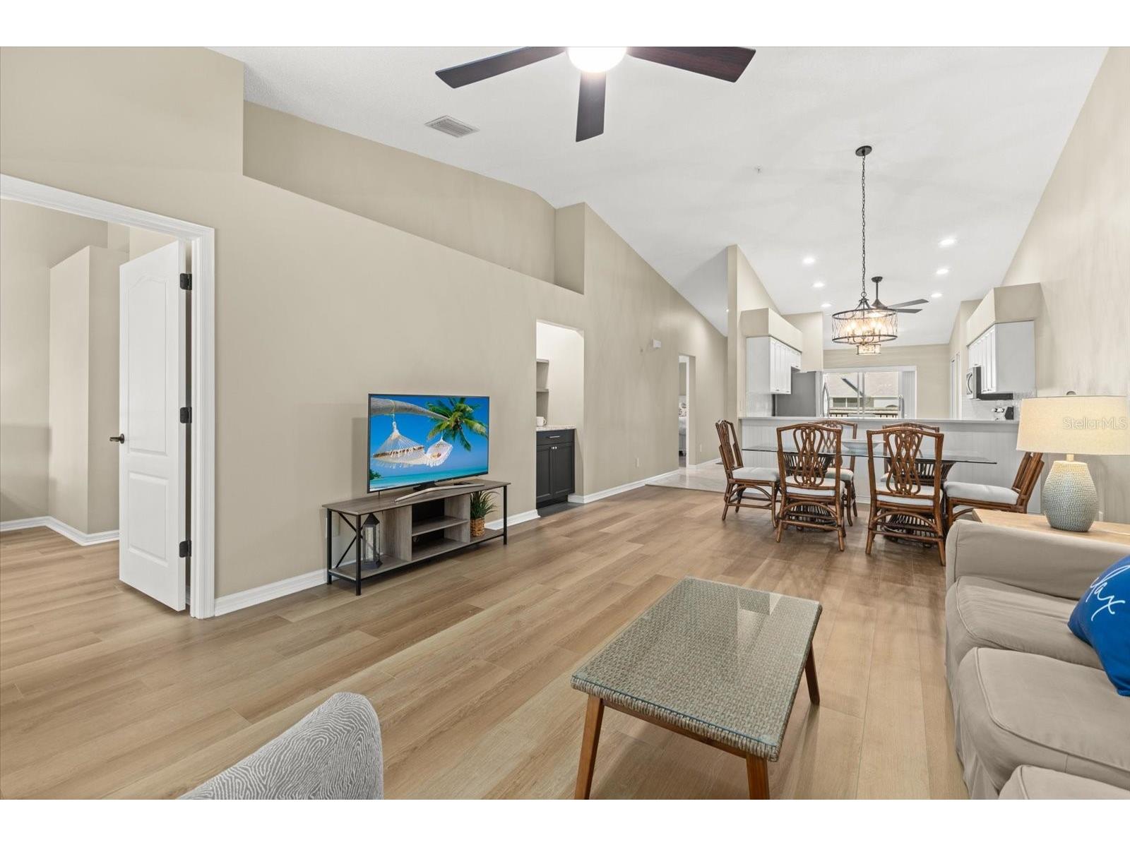 9550 High Gate Drive #1525 Sarasota FL 34238 A4692951 image9