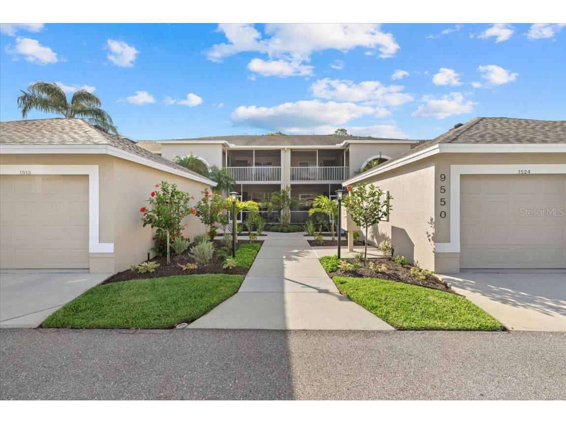 9550 High Gate Drive #1526 Sarasota FL 34238 A4647119 image1