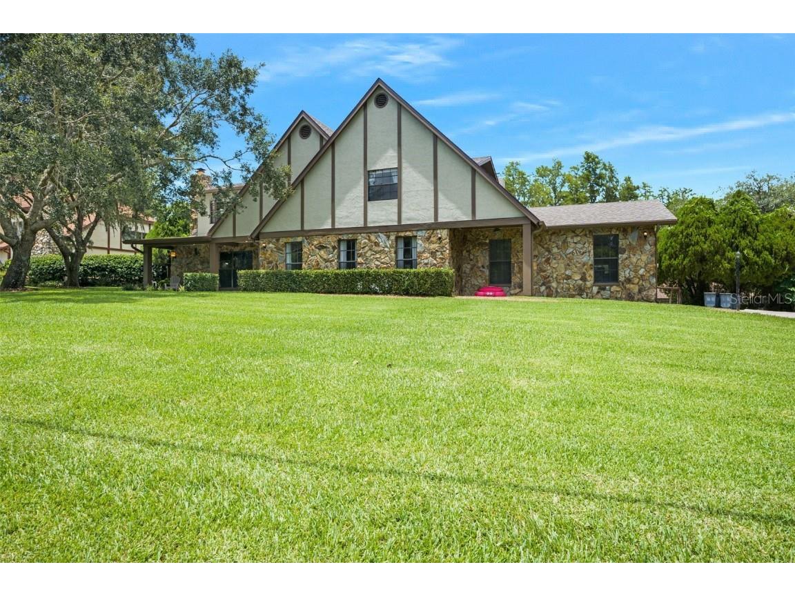 9555 Dantel Drive New Port Richey FL 34654 U8227103 image1