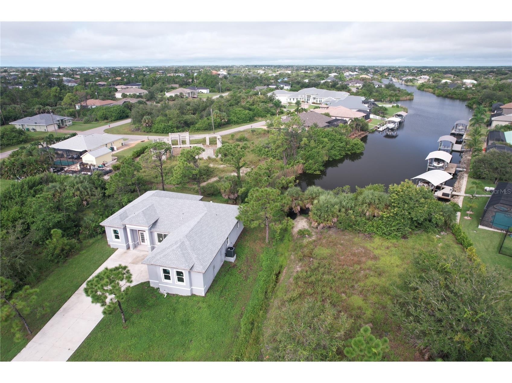 9555 Hallendale Drive Port Charlotte FL 33981 TB8487008 image4