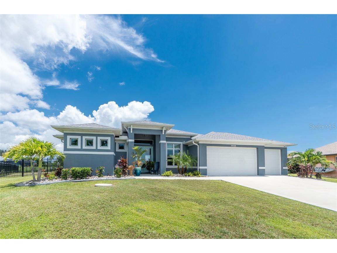 9556 Galaxie Circle Port Charlotte FL 33981 - KEYSTONE WATERWAY D6143147 image2