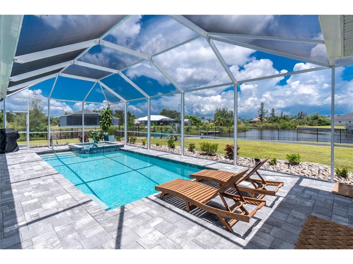 9556 Galaxie Circle Port Charlotte FL 33981 - KEYSTONE WATERWAY D6143147 image3