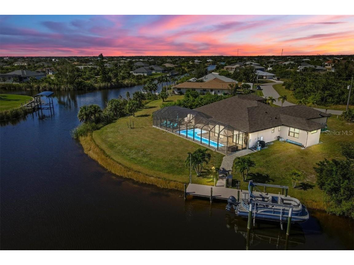 9556 Nastrand Circle Port Charlotte FL 33981 D6133227 image1