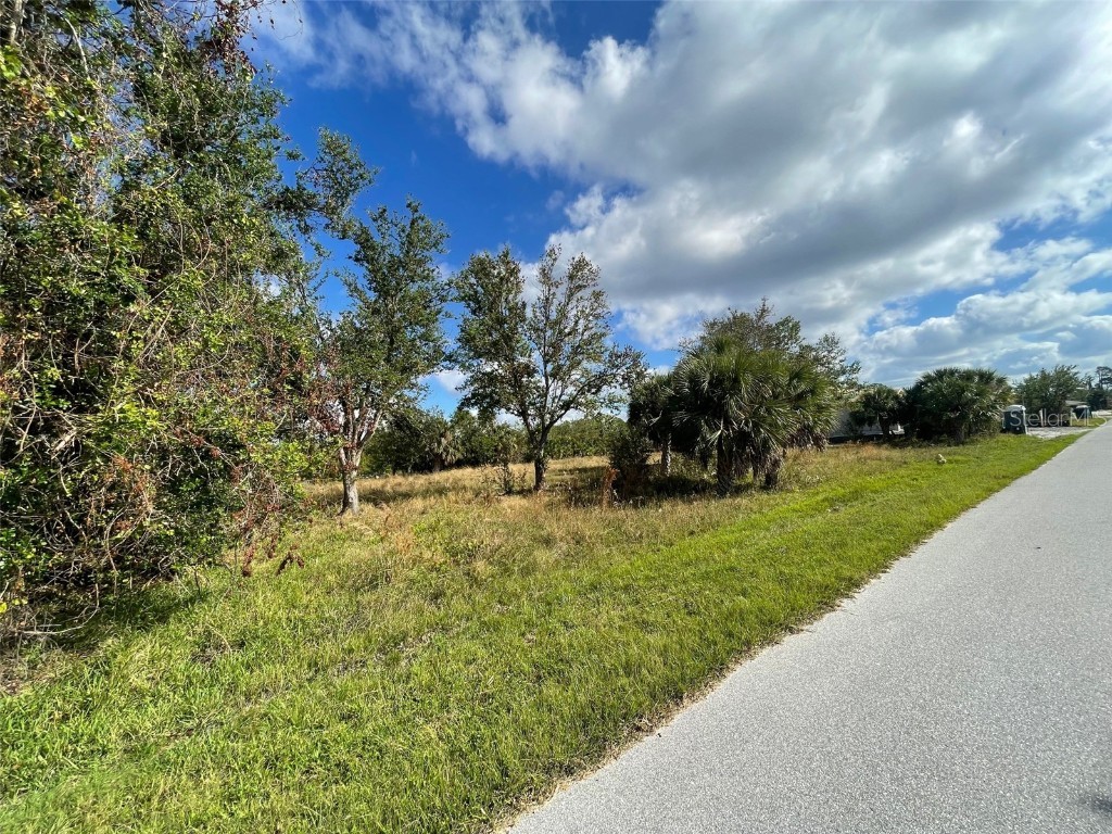 9558 Honeymoon Drive Port Charlotte FL 33981 C7500422 image5