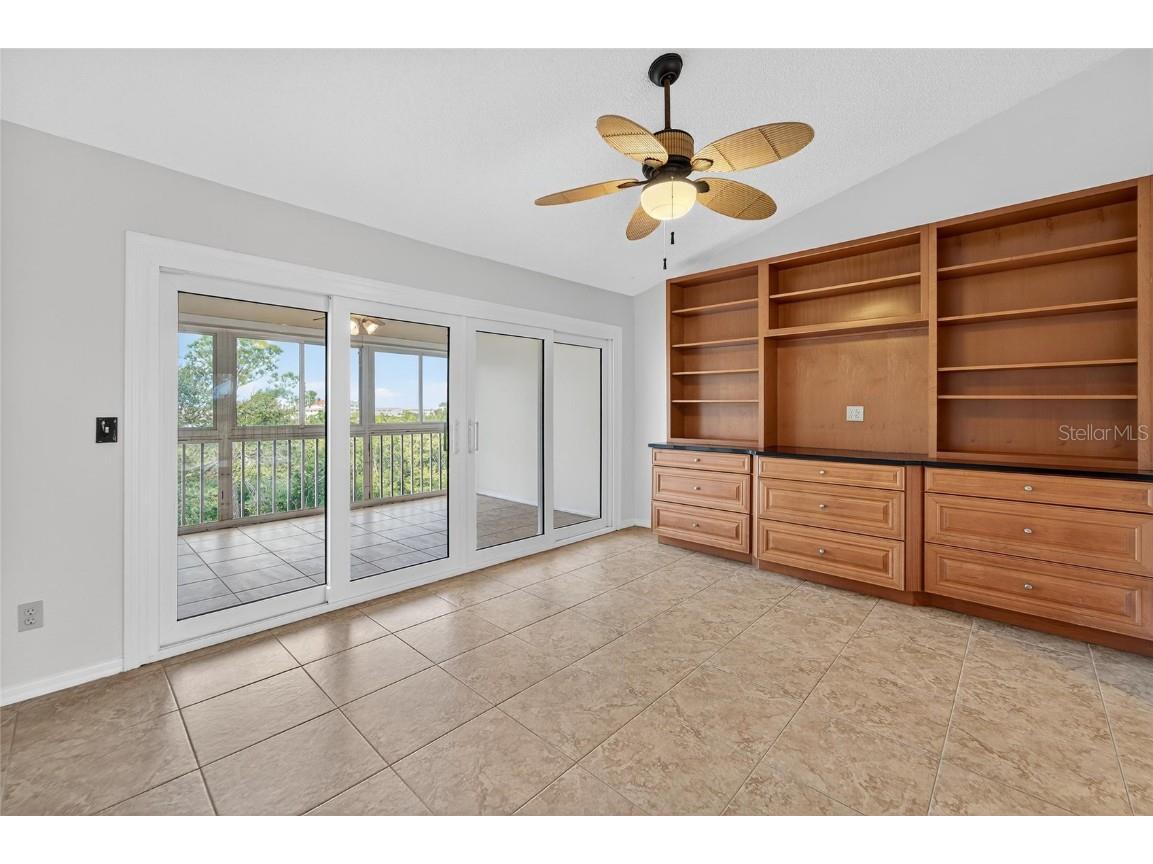 9558 Tara Cay Court #21 Seminole FL 33776 TB8431102 image28