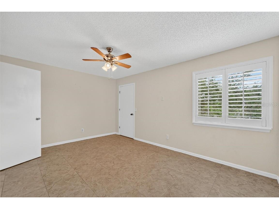 9558 Tara Cay Court #21 Seminole FL 33776 TB8431102 image38