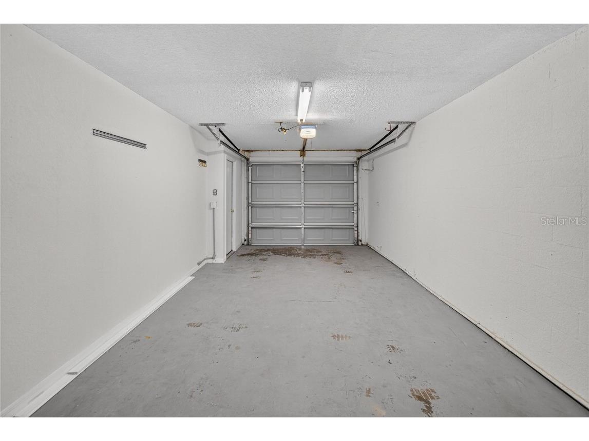 9558 Tara Cay Court #21 Seminole FL 33776 TB8431102 image52