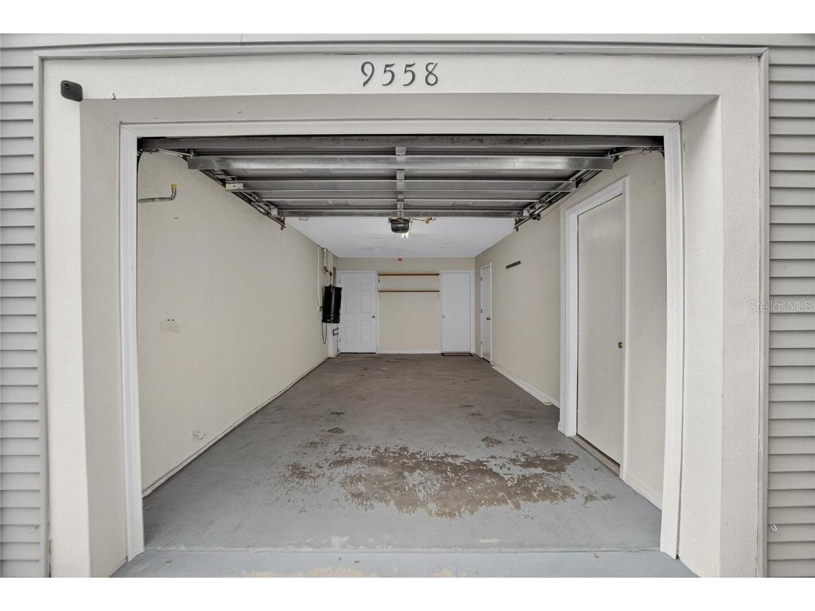 9558 Tara Cay Court #21 Seminole FL 33776 TB8431102 image54