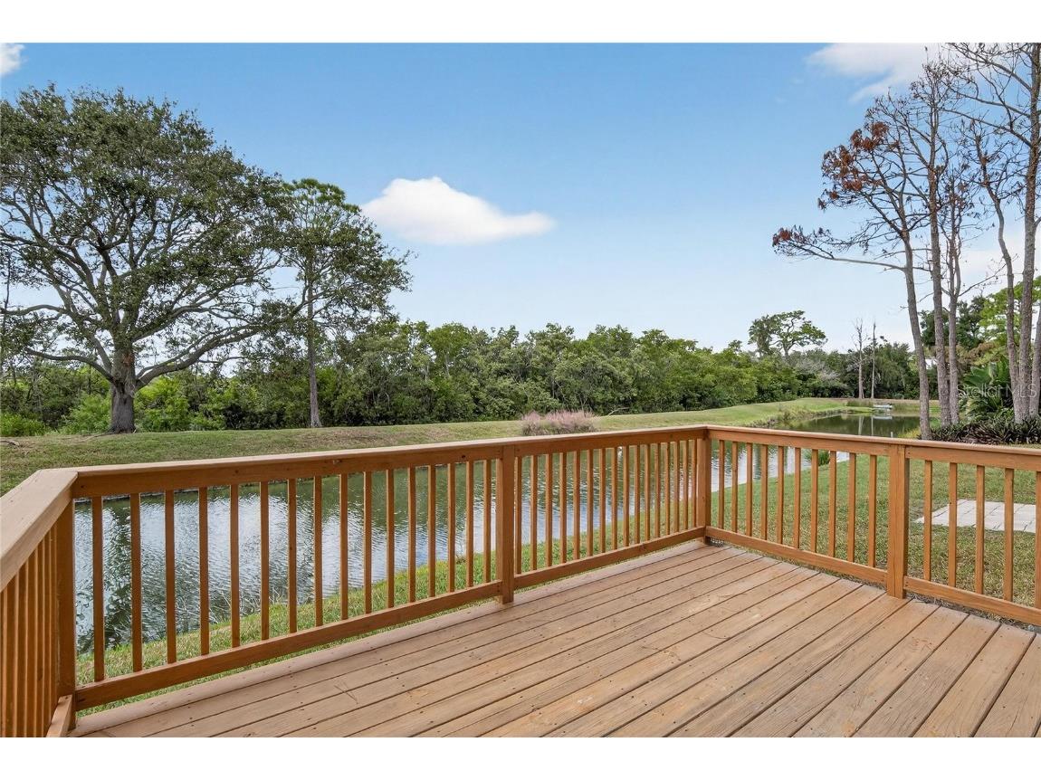 9558 Tara Cay Court #21 Seminole FL 33776 TB8431102 image59