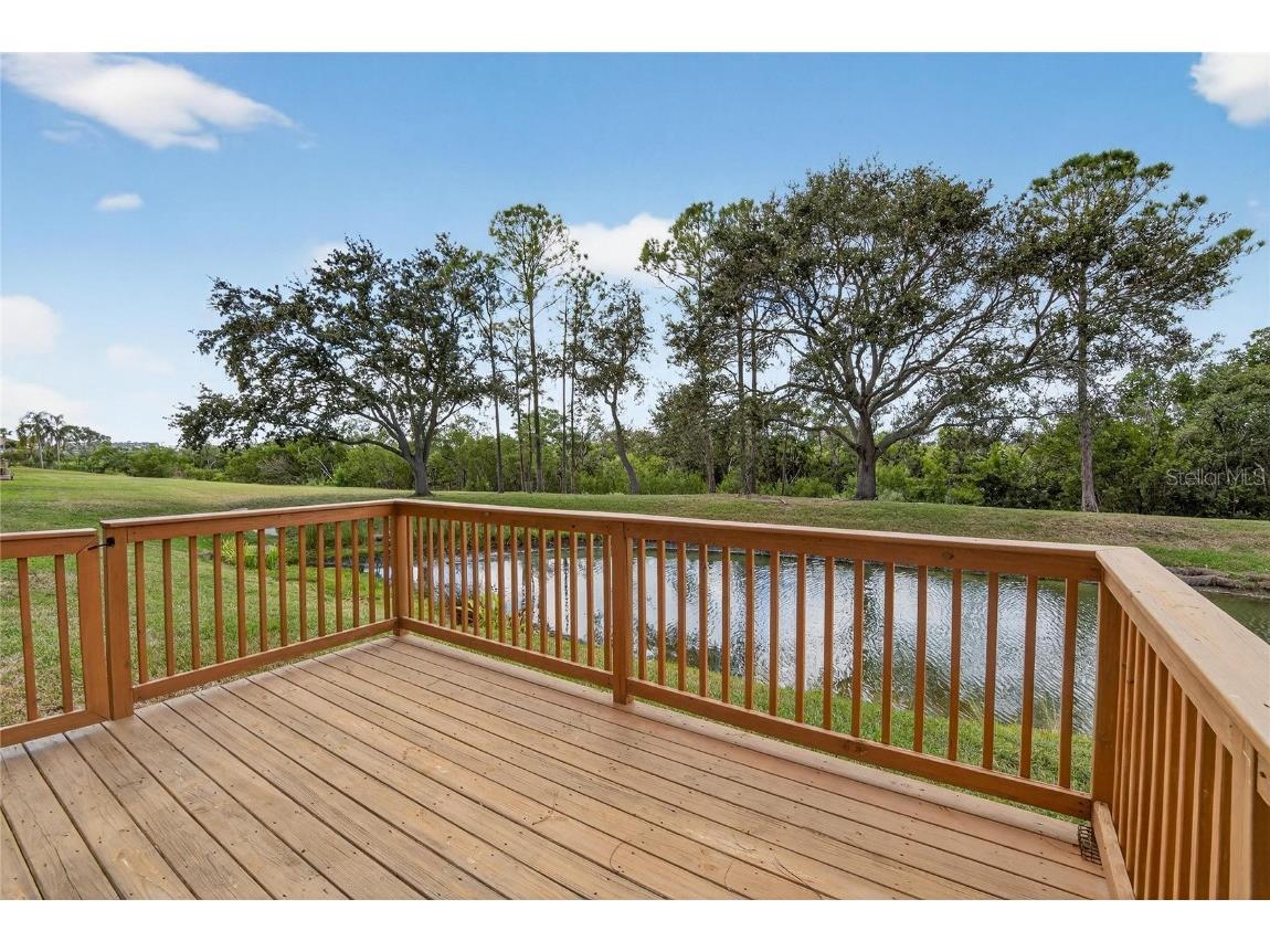 9558 Tara Cay Court #21 Seminole FL 33776 TB8431102 image60