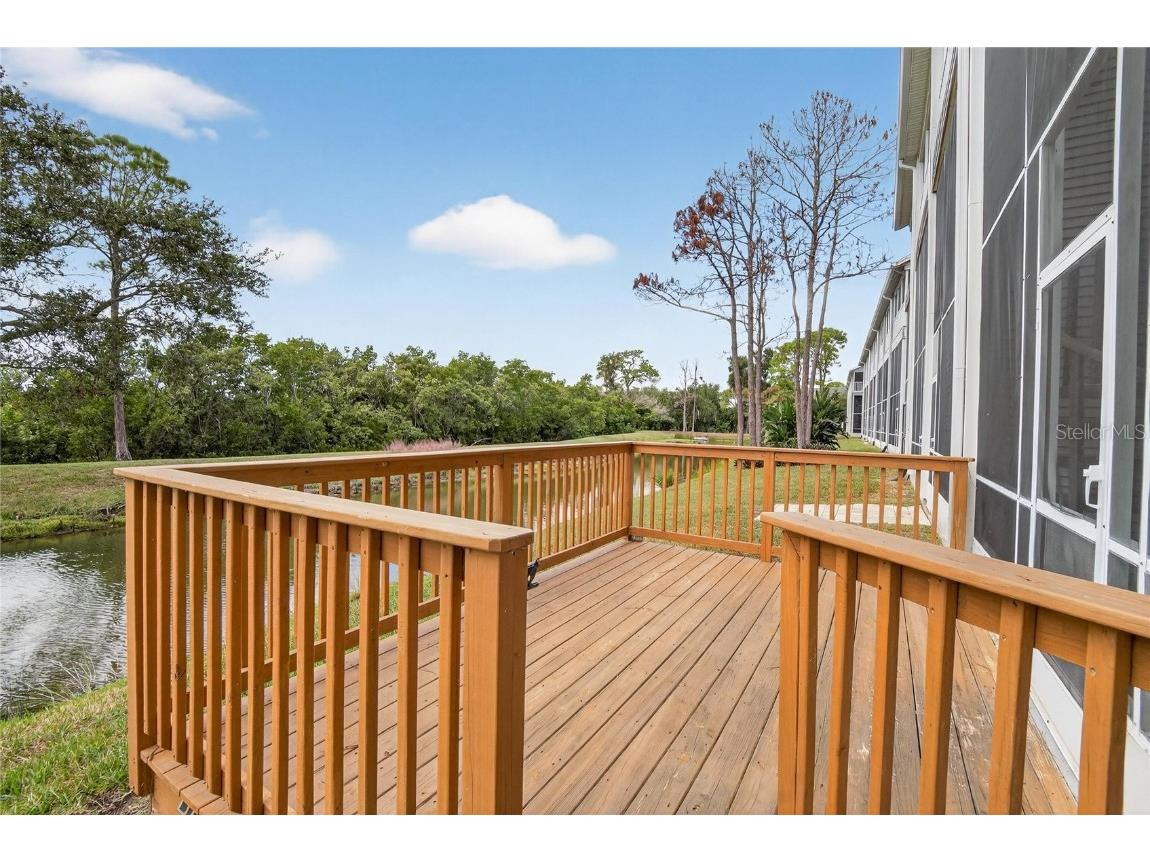 9558 Tara Cay Court #21 Seminole FL 33776 TB8431102 image61