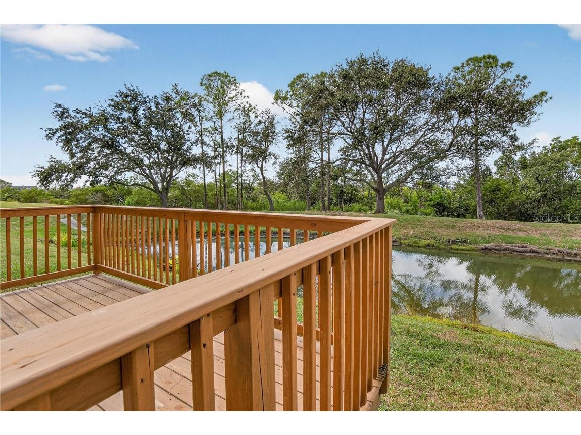 9558 Tara Cay Court #21 Seminole FL 33776 TB8431102 image63