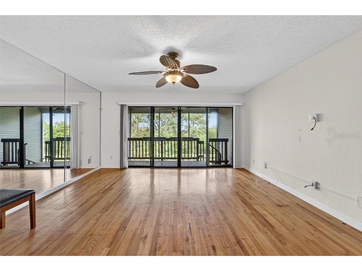 9558 Tara Cay Court #21 Seminole FL 33776 TB8431102 image7