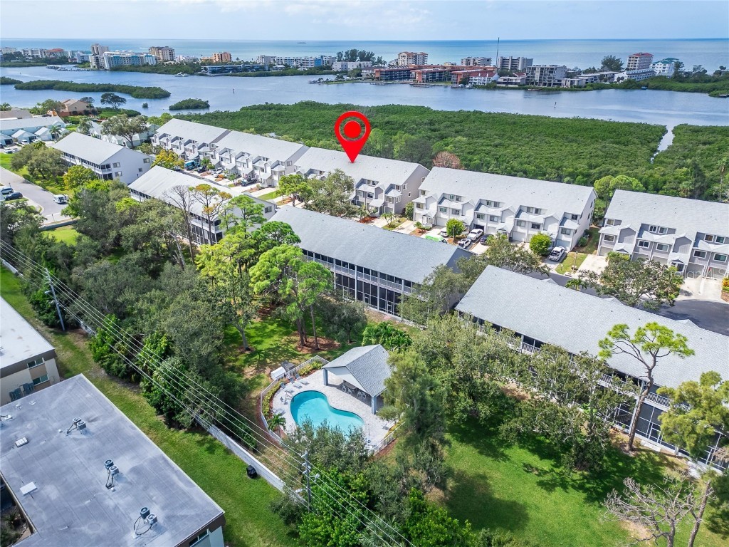 9558 Tara Cay Court #21 Seminole FL 33776 TB8431102 image73