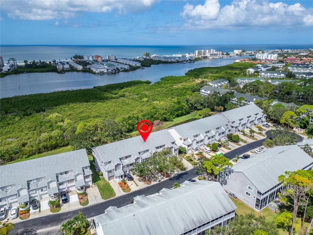 9558 Tara Cay Court #21 Seminole FL 33776 TB8431102 image75