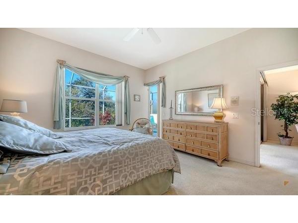 9559 Forest Hills Circle Sarasota FL 34238 A4679954 image23