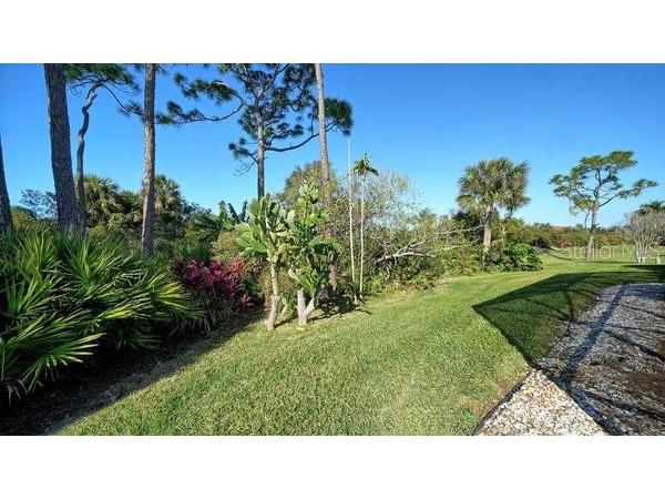 9559 Forest Hills Circle Sarasota FL 34238 A4679954 image33
