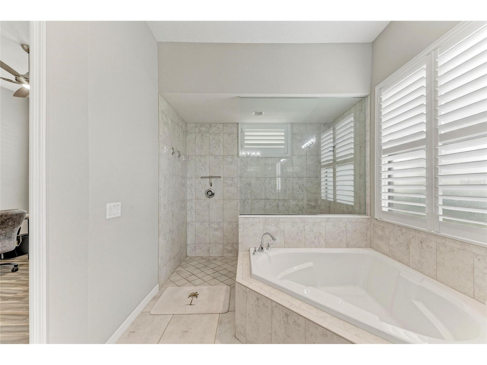 956 145th Street Circle NE Bradenton FL 34212 A4694139 image52
