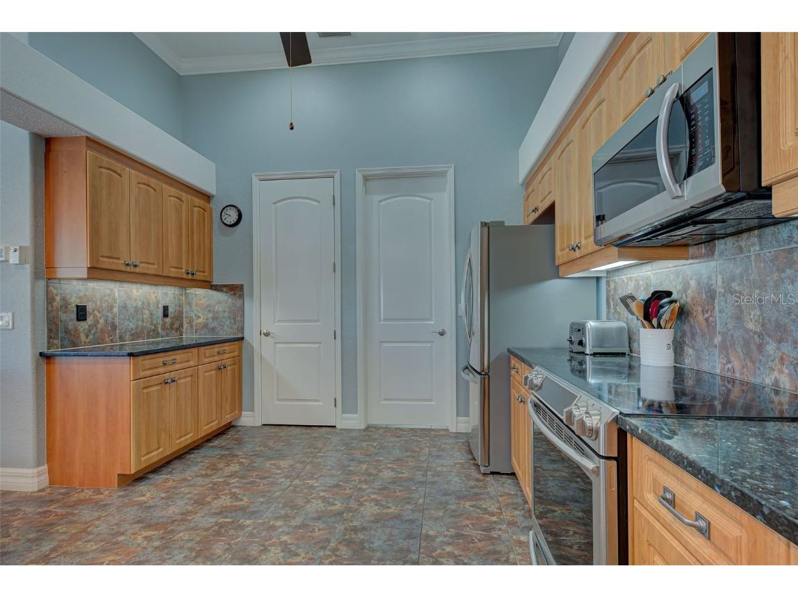 956 Boundary Boulevard Rotonda West FL 33947 D6128093 image20