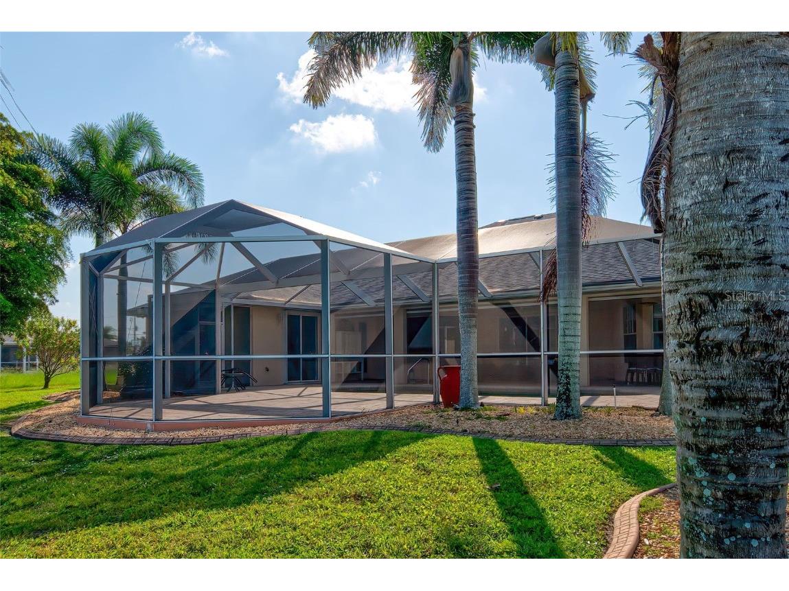 956 Boundary Boulevard Rotonda West FL 33947 D6128093 image7