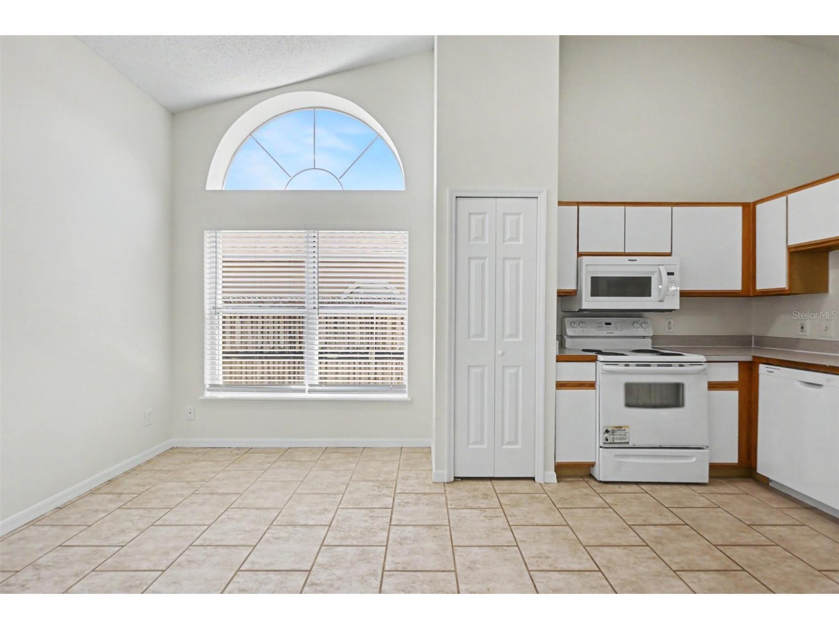 956 Old Barn Road Orlando FL 32825 O6404395 image8