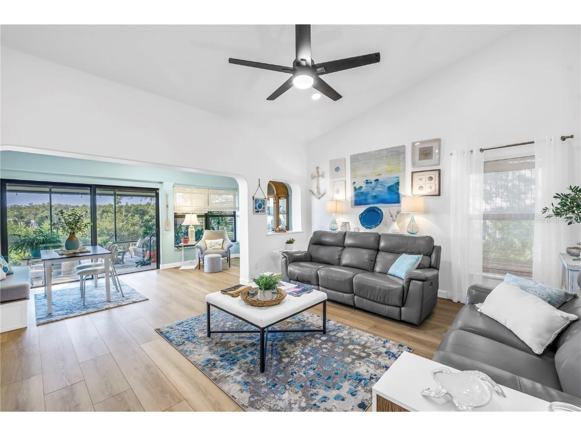 956 San Carlos Court NE Saint Petersburg FL 33702 TB8435003 image12