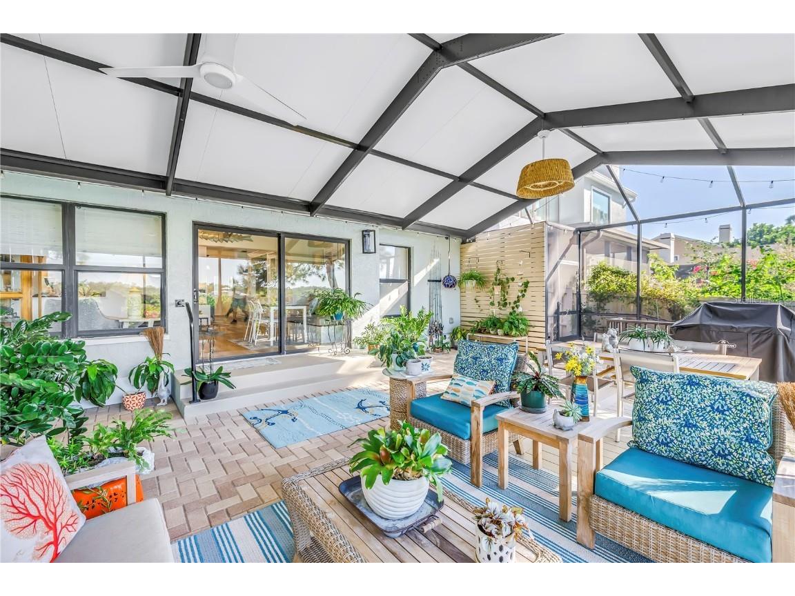 956 San Carlos Court NE Saint Petersburg FL 33702 TB8435003 image16