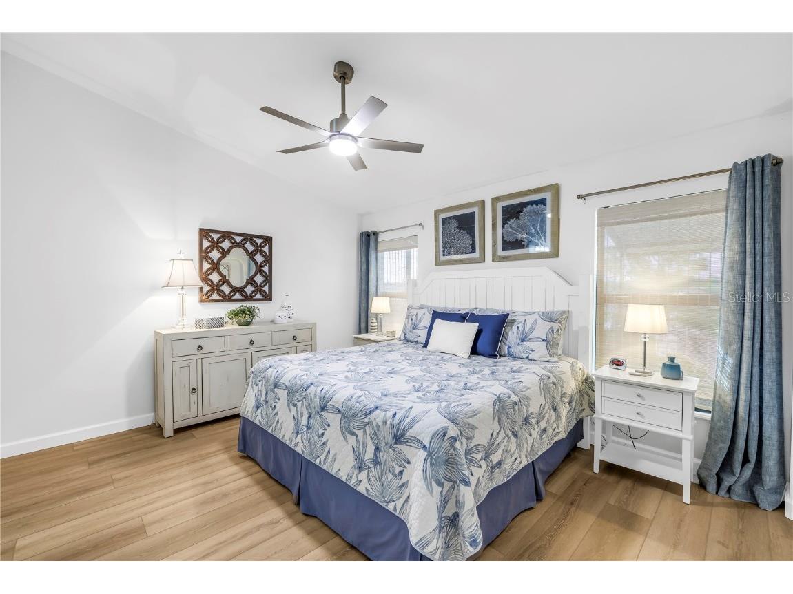 956 San Carlos Court NE Saint Petersburg FL 33702 TB8435003 image21