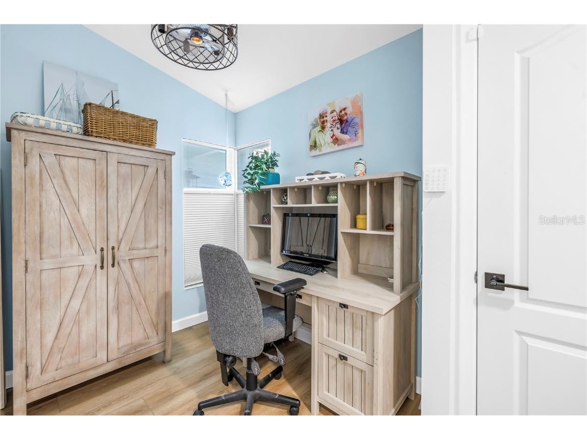 956 San Carlos Court NE Saint Petersburg FL 33702 TB8435003 image27