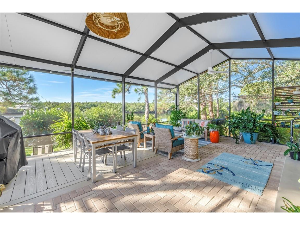 956 San Carlos Court NE Saint Petersburg FL 33702 TB8435003 image8