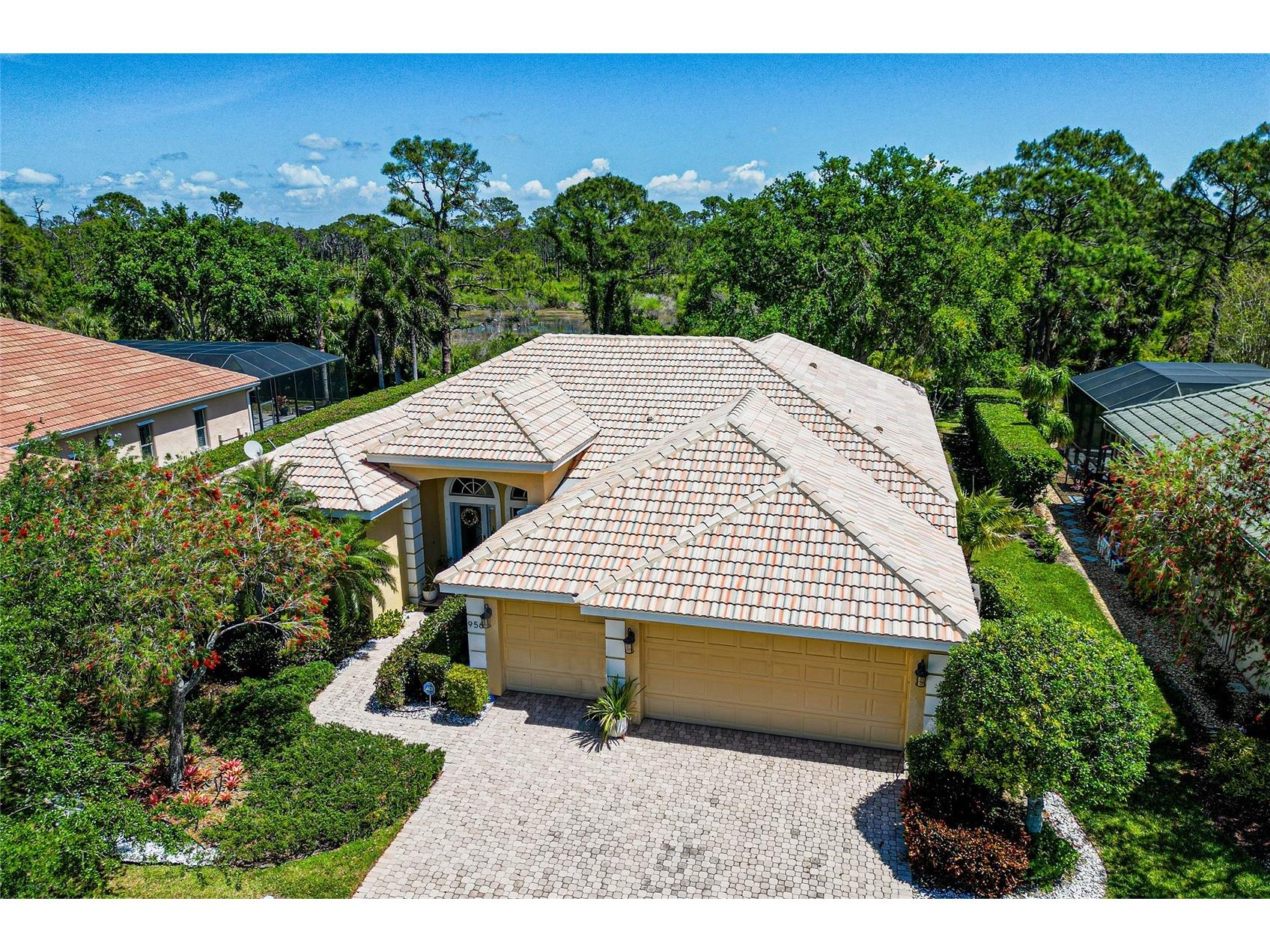 956 Scherer Way Osprey FL 34229 A4684380 image1
