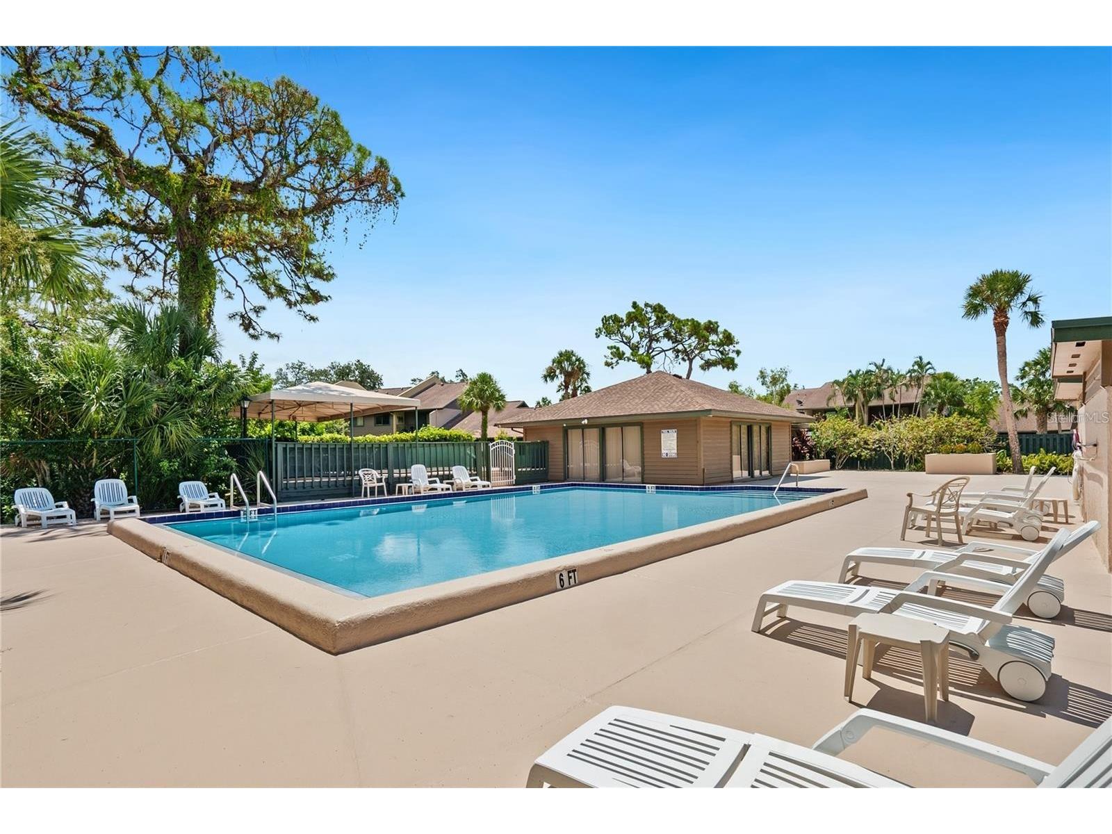 956 Sunridge Drive #H2 Sarasota FL 34234 A4693012 image18