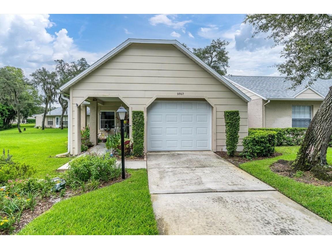 9560 Bunker Hill Court New Port Richey FL 34655 W7861016 image1