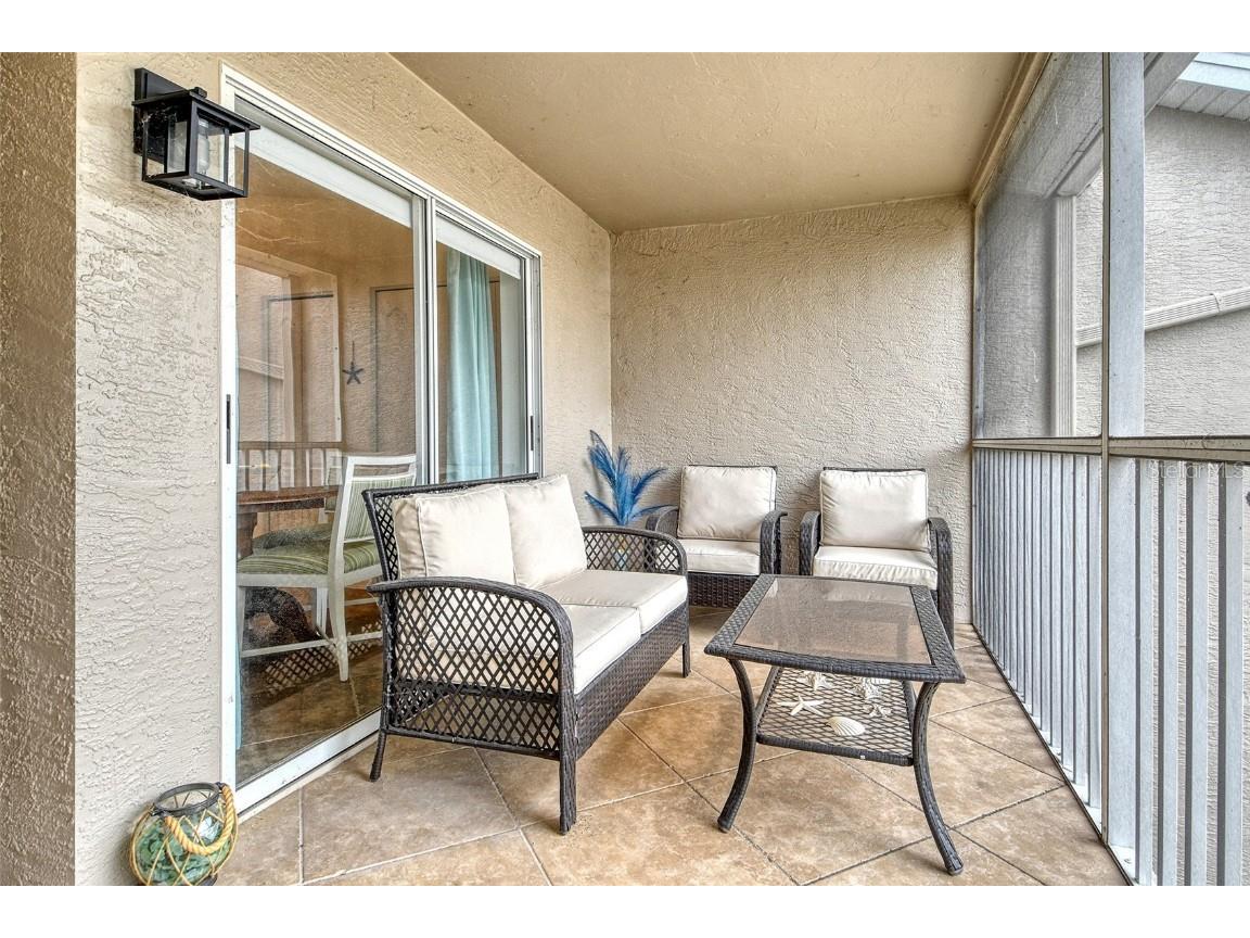 9560 High Gate Drive #1622 Sarasota FL 34238 A4664452 image18