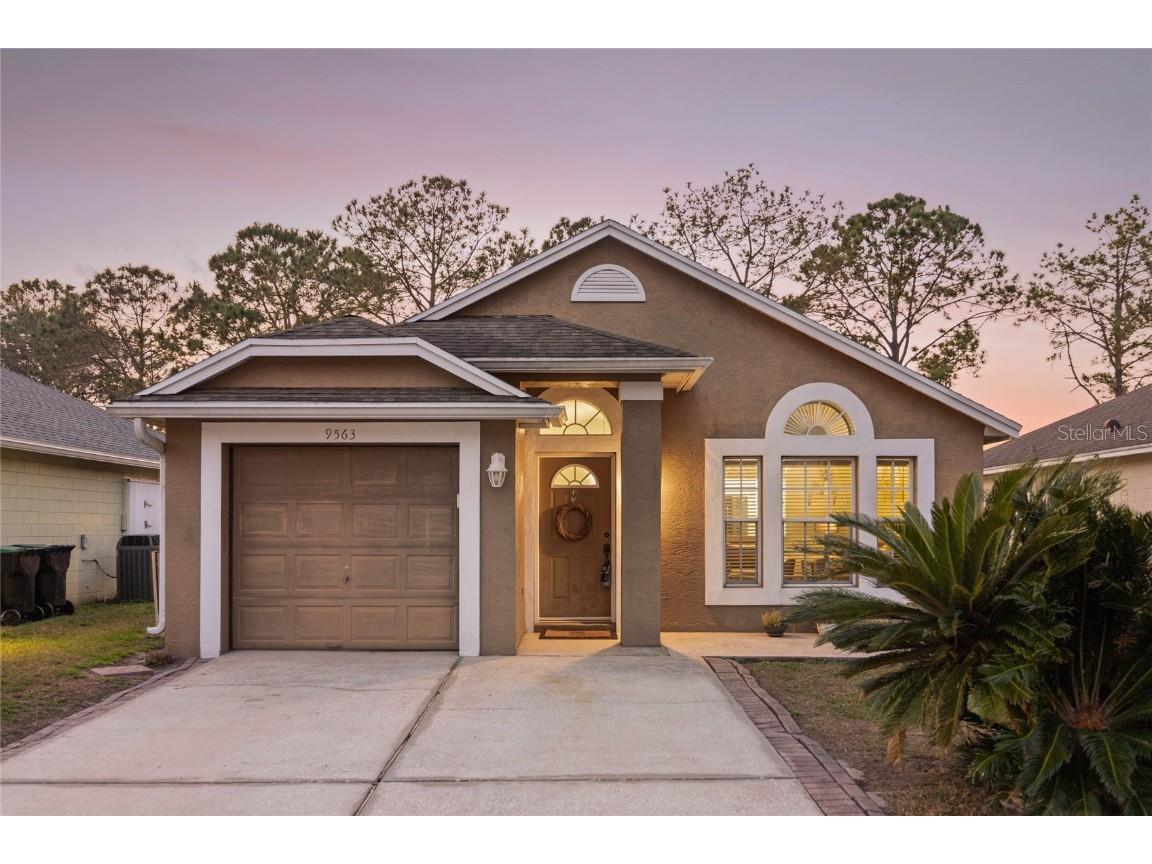 9563 Chandon Drive Orlando FL 32825 O6281824 image1