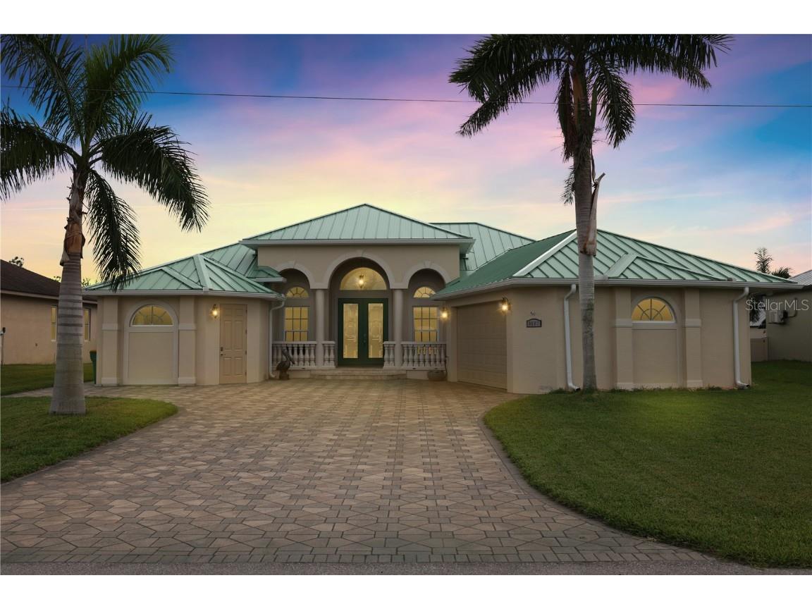 9567 Honeymoon Drive Port Charlotte FL 33981 - KEYSTONE WATERWAY D6132414 image1