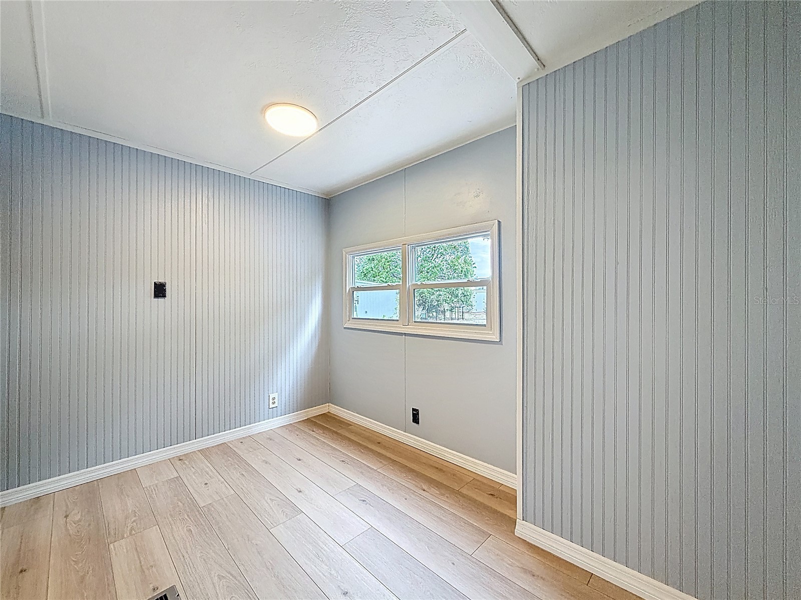 9569 Gray Fox Drive Weeki Wachee FL 34613 W7884733 image13