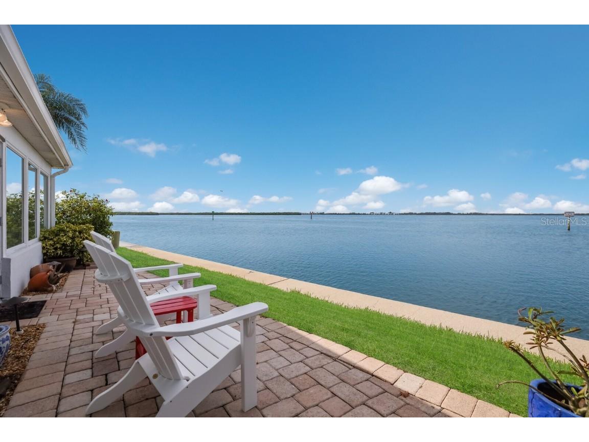 957 Spanish Drive N Longboat Key FL 34228 - SARASOTA BAY A4558335 image1