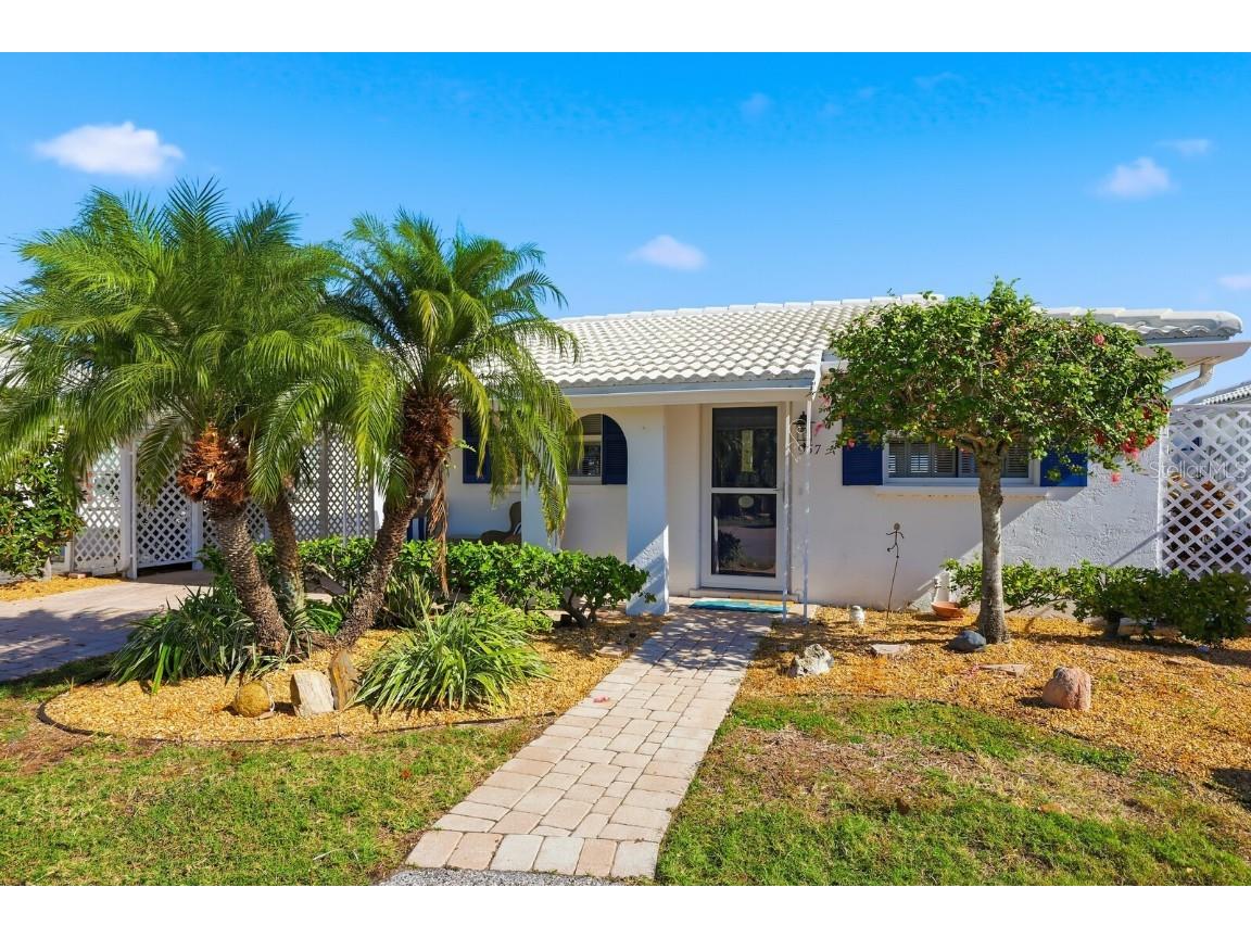 957 Spanish Drive N Longboat Key FL 34228 - SARASOTA BAY A4661509 image1